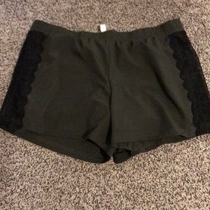 Fabletics shorts